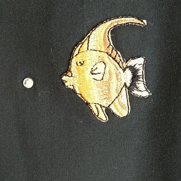 Las Olas Men's Button up Tropical Fish Embellished Shirt size XL - Picture 5 of 10
